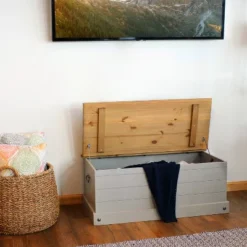 Sunnydaze Decor Sunnydaze Indoor Trunk With Handles - Solid Pine Construction - 39.5" W -HOMCOM Store GUEST 655bd6ae 1845 4da5 91bd adb2549d40df