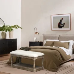 LuxenHome Upholstered Beige Linen Entryway And Bedroom Bench. -HOMCOM Store GUEST c653d3ba 38ea 45e9 a1bd 078c675a30a2